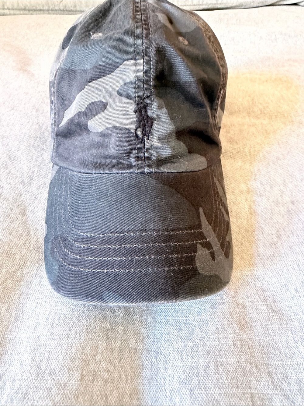 Ralph Lauren Black Polo Baseball Cap with Blue Logo Tab - Picture 2 of 4